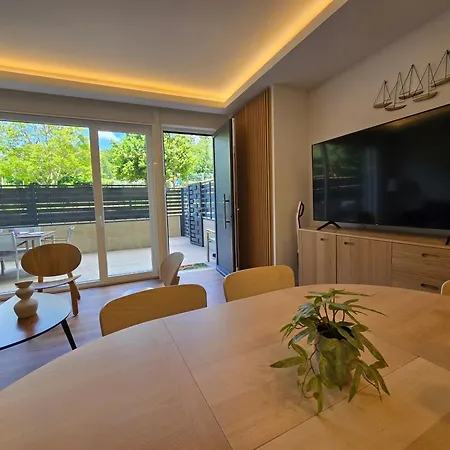 Piso De Lujo Con Gran Terraza